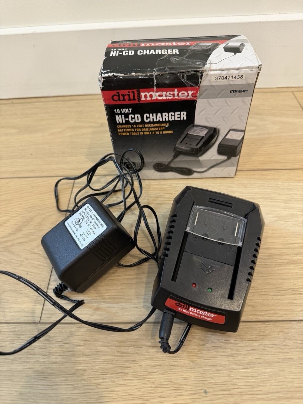 Drill Master 18V NiCd Battery Charger 68420 69652 64777 62873 62872 69651. Works